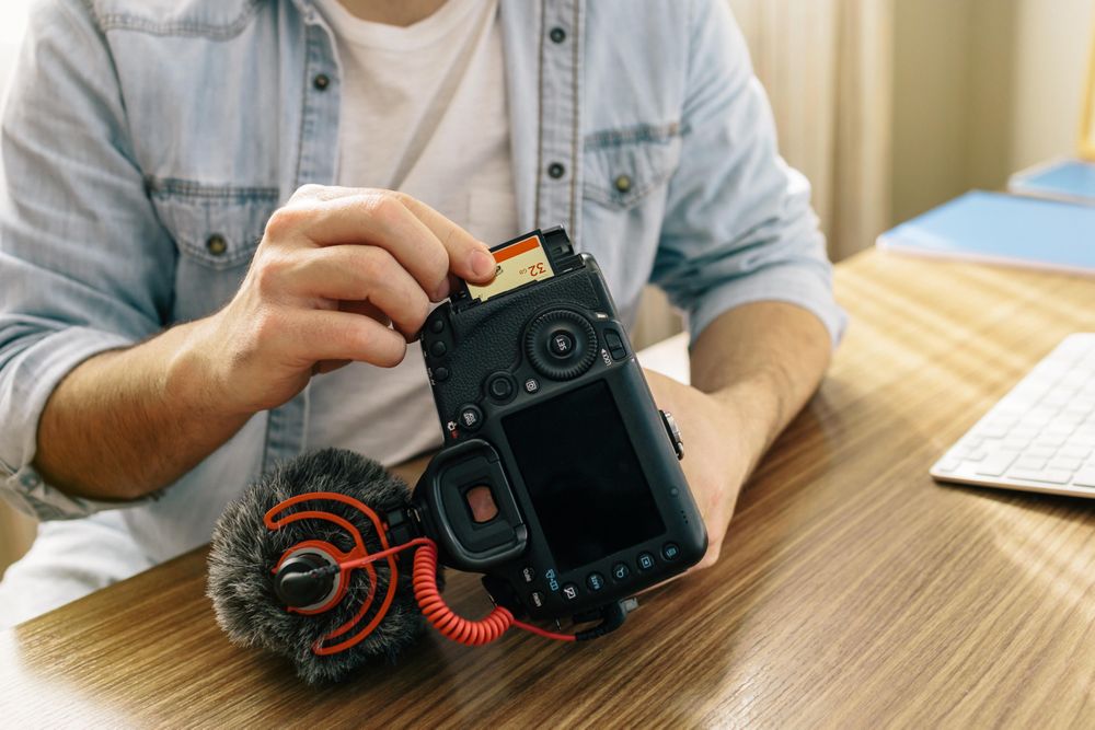 Man holding a camera