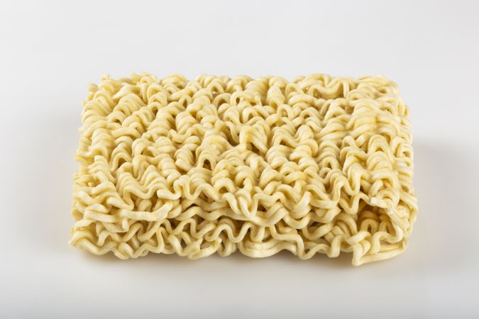 Raw instant noodles