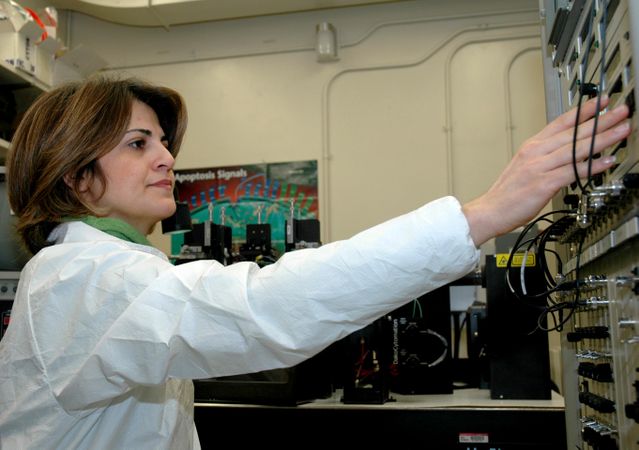Frederick, MD - USA, Feb 2003: A female scientist working in medical research