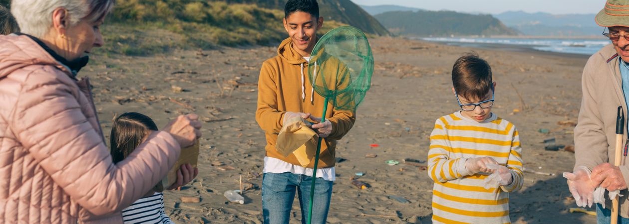 Volunteers preparing to clean the beach