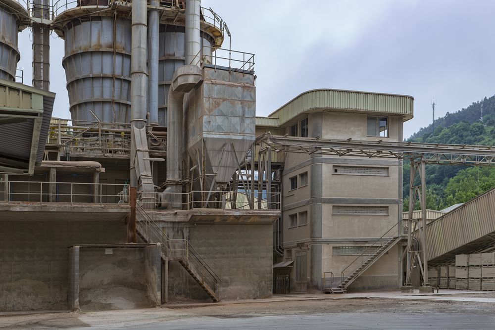 Building of cement factory