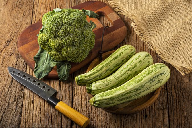 Zucchini and Broccoli on the table.