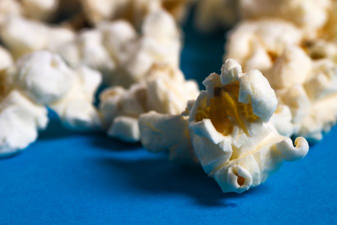 Set of popcorn on board