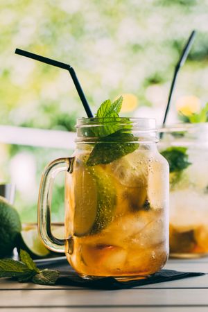 Mojito in mason jar