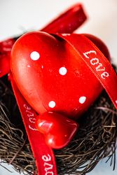Valentine's day heart ornament with dots