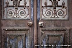 Close up of ornate door 4ZAwx5