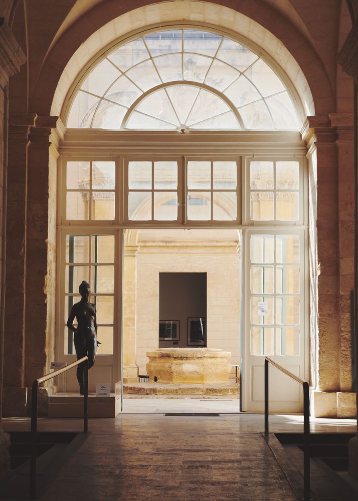 Beautiful arch in palatial room in Malta