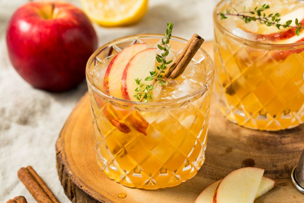 Cold Refreshing Apple Cider Smash Cocktail