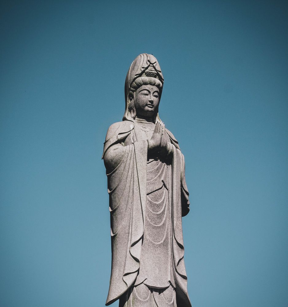 Statue