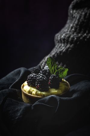 Homemade small cake with blackberries
