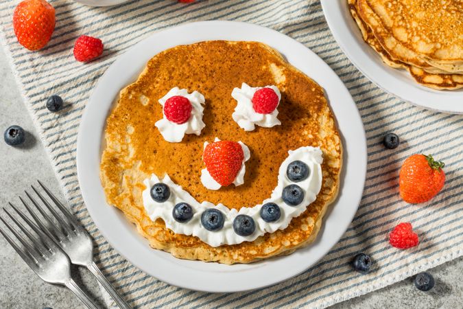 Sweet American Smiley Face Breakfast Pancakes