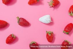 Strawberries against pink background 5XKxk0