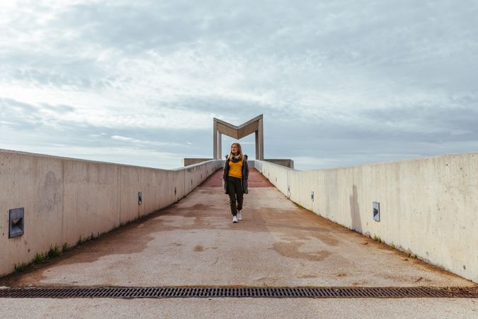 woman walking through the city