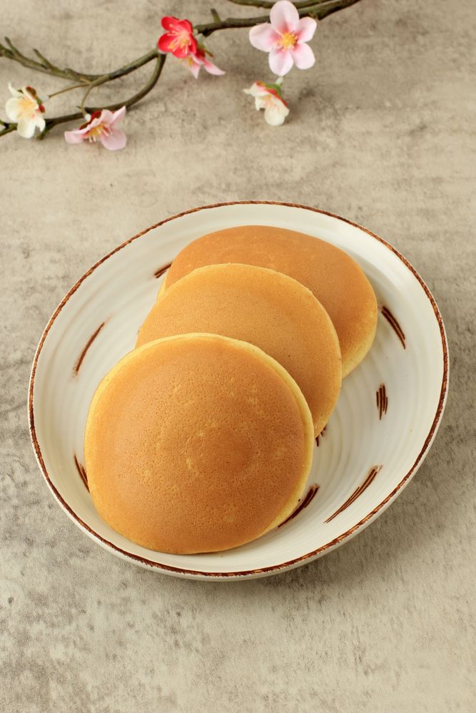 Plate of dorayaki, Japanese pancakes