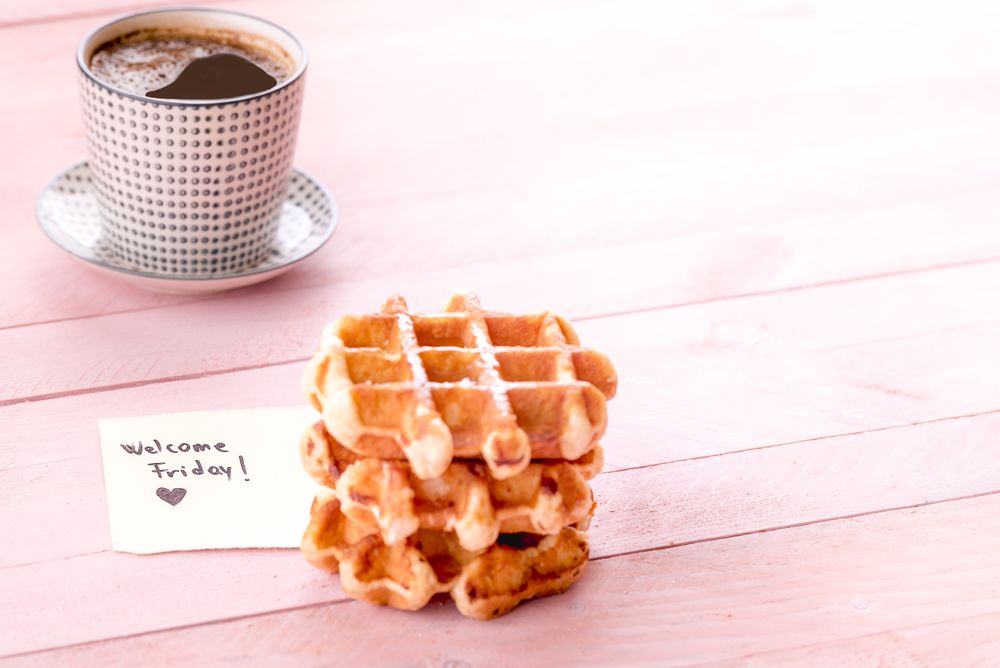 Welcome Friday message and dessert