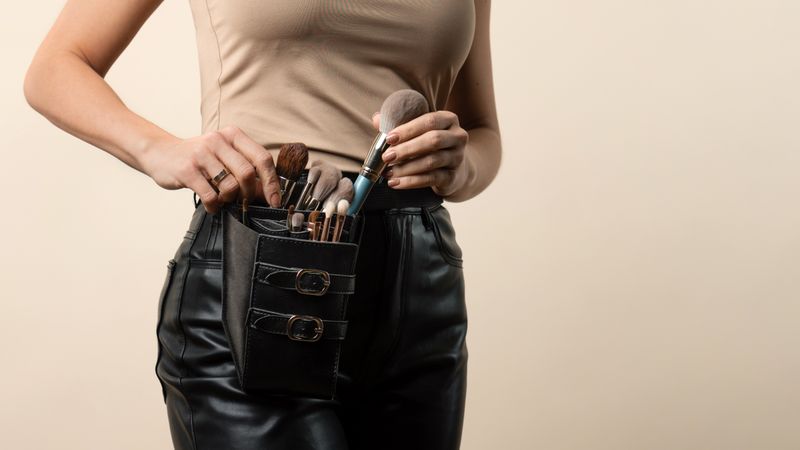 Makeup artist belt bag