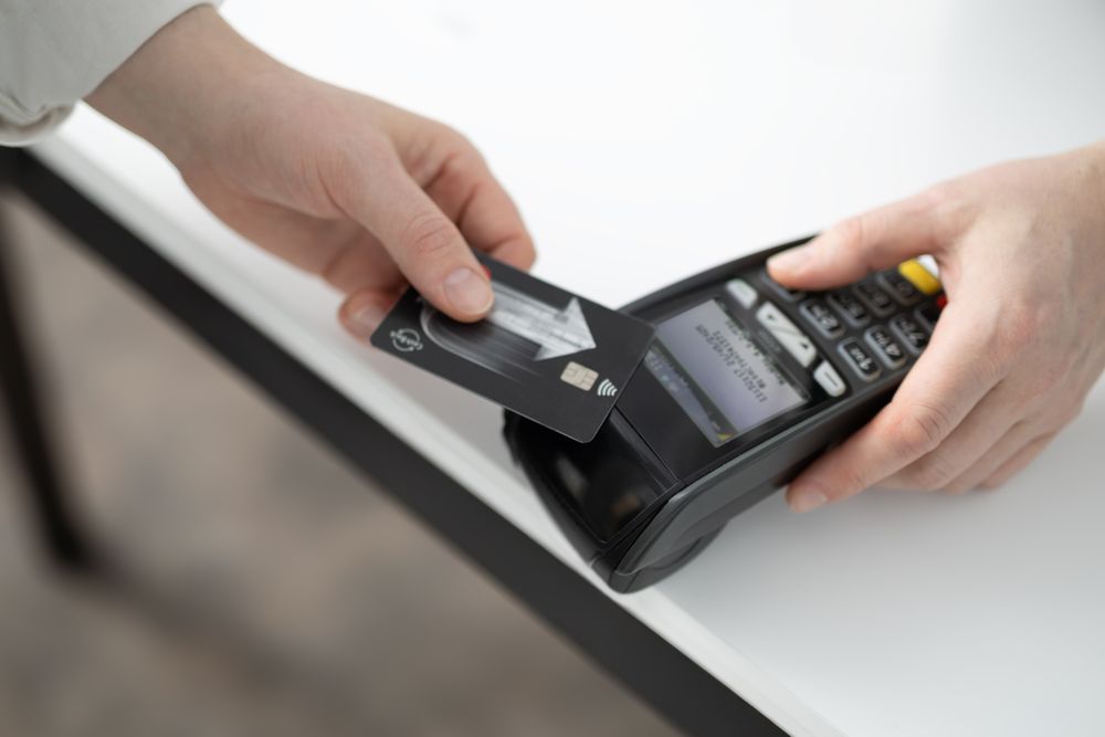 Contactless card payment on table