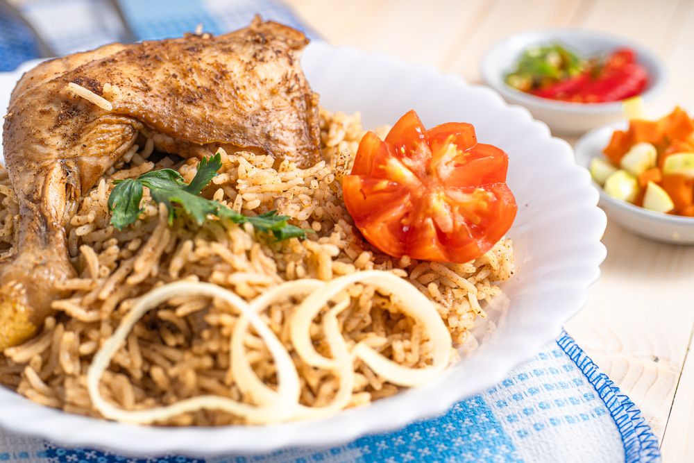 Kebuli rice with fried chicken