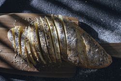 Neatly sliced bread for breakfast