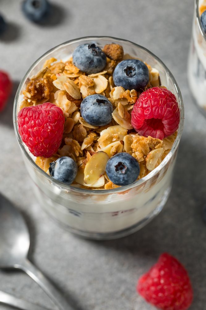 Homemade Healthy Breakfast Yogurt Parfait