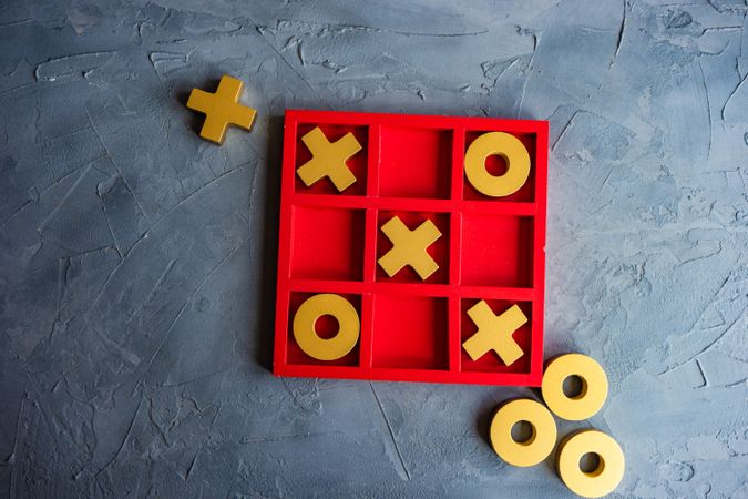 Child's red board game