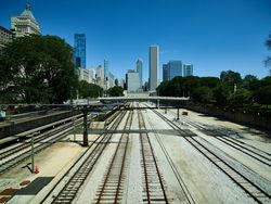 Railroad tracks leading to downtown Chicago B5aJ84