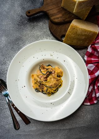 Italian homemade pasta with seafood
