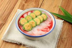 Bowl of es pisang ijo, Indonesian dessert