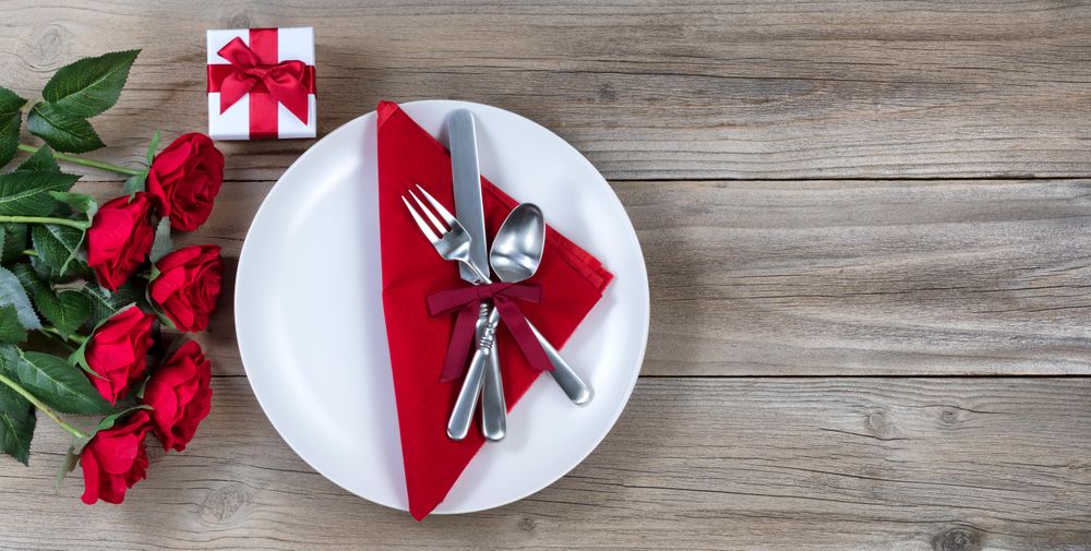 Valentine’s table setting with love