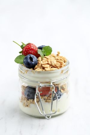 Berry parfait with granola and yogurt