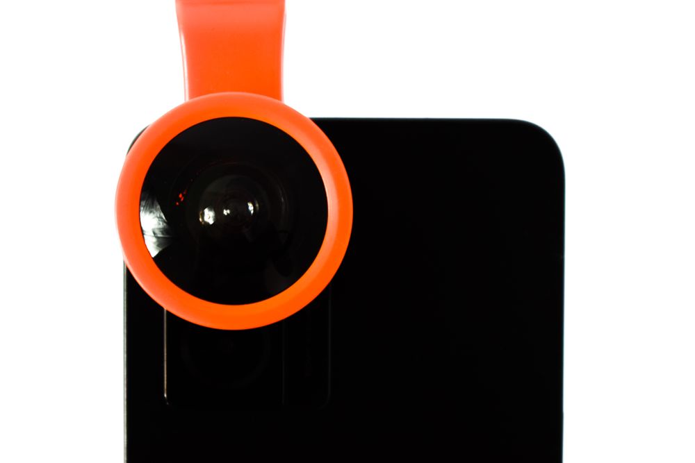Additional lens on smartphone camera