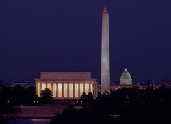 Lincoln Memorial, Washington Monument, and US Capital by night, Washington, D.C. 49m2v4