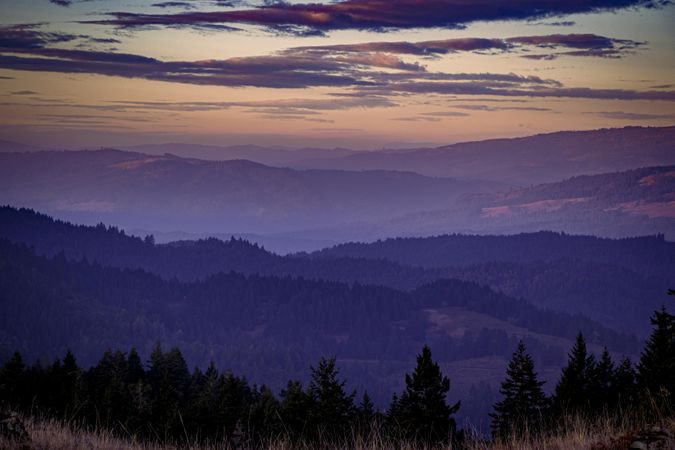 Beautiful purple hued sunset over Northern Californian mountains