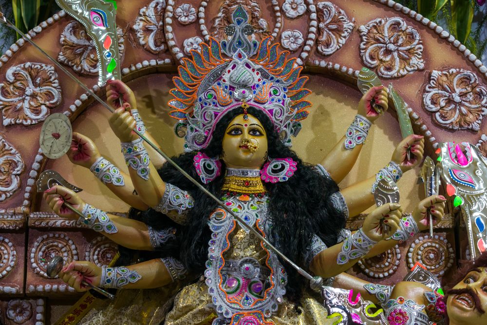 A beautiful idol of Maa Durga being worshipped at a temple in Mumbai for the auspicious Indian festival of Navratri