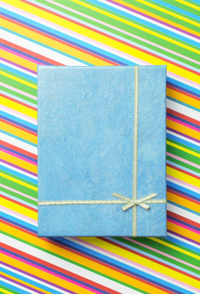 Blue present on diagonal stripped pattern background
