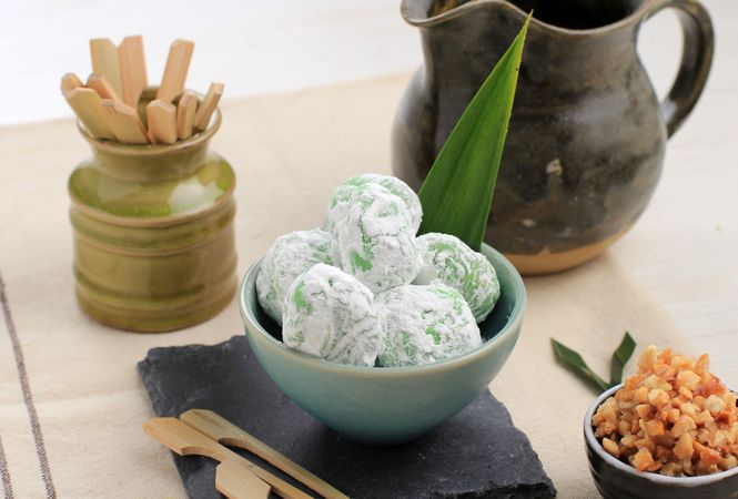 Mochi Sukabumi Pandan with Peanut Filling