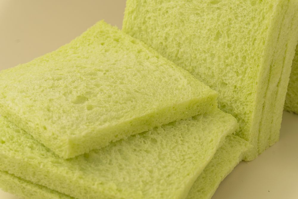 Soft pandan flavored bread without crust