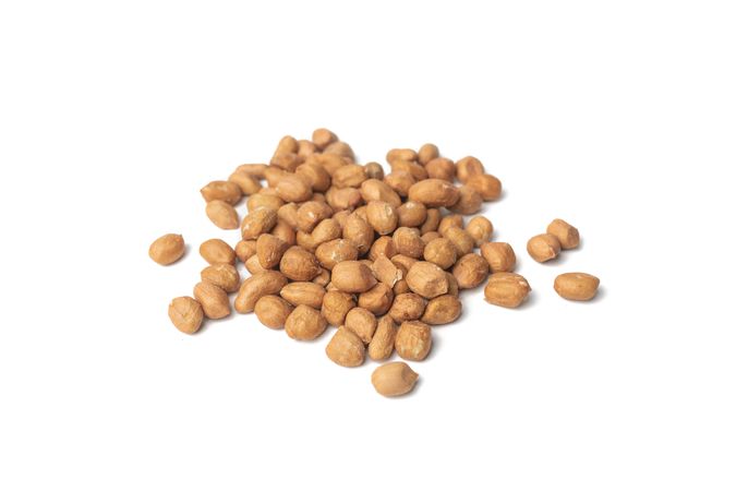 raw peanuts