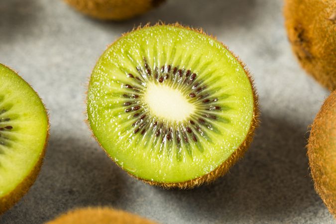 Organic Healthy Brown Kiwi Fruit