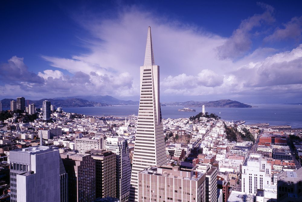 Transamerica Pyramid in downtown San Francisco