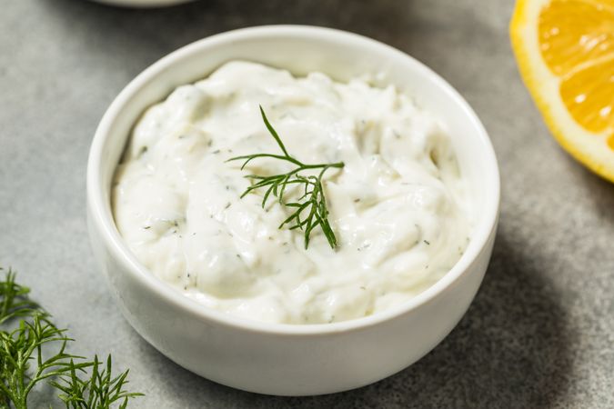 Homemade Tzatziki Sauce with Lemon