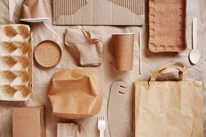 Neatly arranged brown recyclable take away accessories
