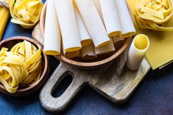 Dried Italian pasta varieties