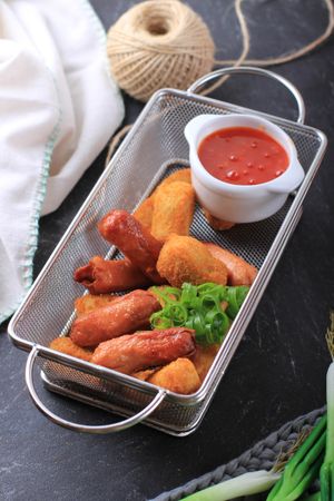 Nugget and Sausage Platter for Restaurant Menu