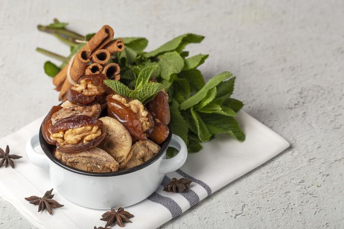 Dates fruits with walnuts, mint and cinnamon for Ramadan
