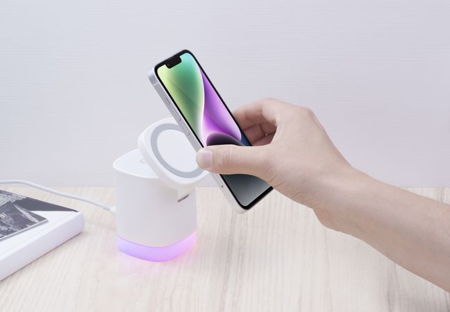 Smartphone wireless charging