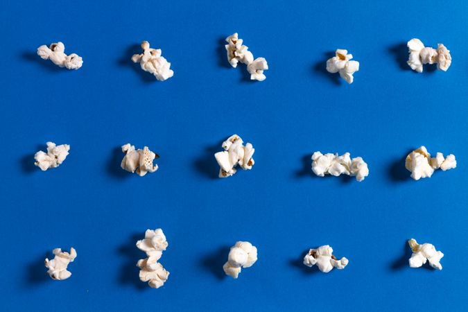 Set of popcorn on board