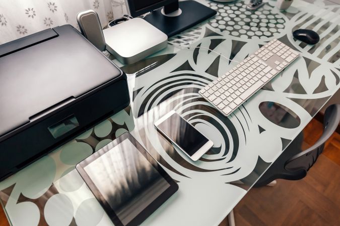 Workstation with table, computer and printer