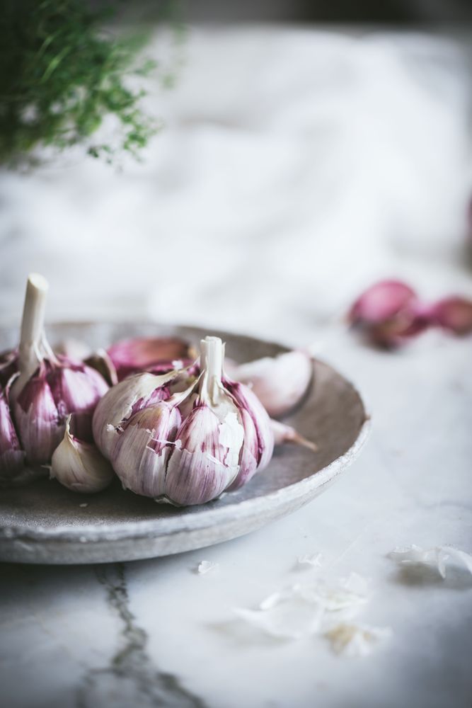 Close-up of a plate of garlic