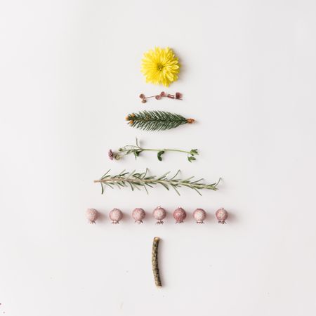 Christmas tree made of leaves and flowers